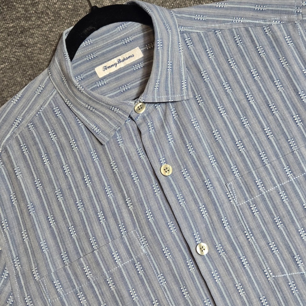 Tommy Bahama Camp Shirt Men Sz L Blue Striped Geo Island Zone Short Sleeve Aloha